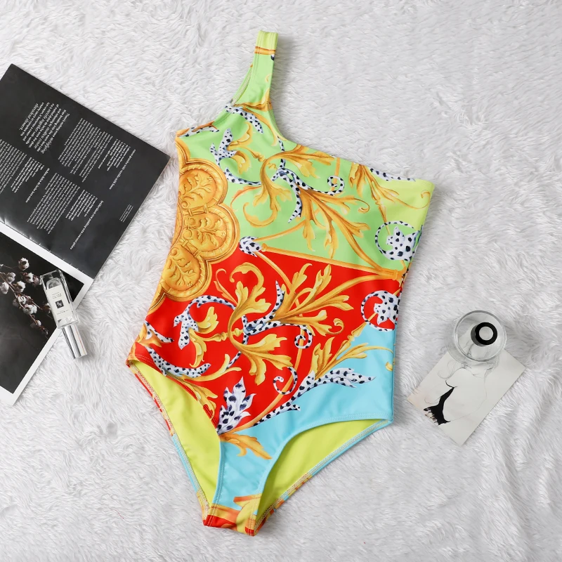 

2021 swimwear Brazilian women's plain Girly fashion Push Up bathing suit summer