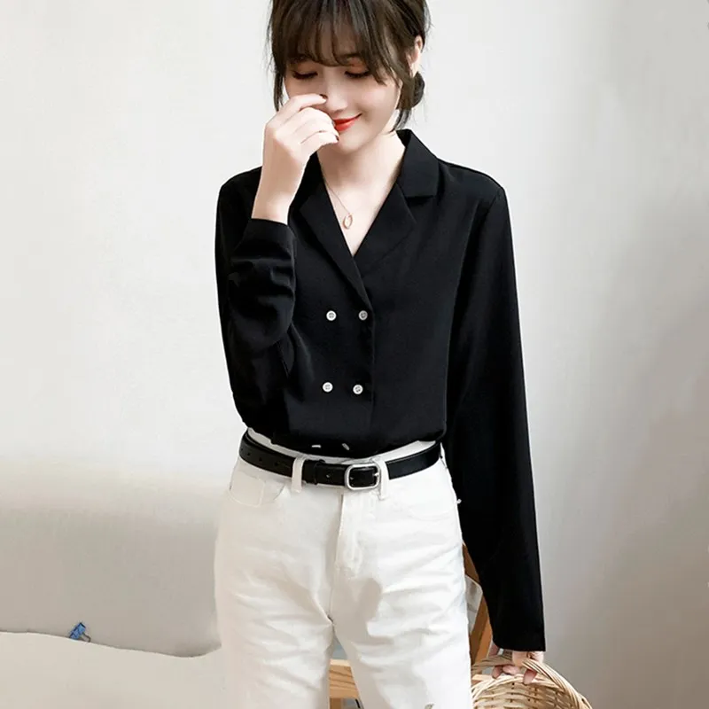 

2020 new avocado green shirt female design sense retro double-breasted V-neck loose top women blouses green tops for women
