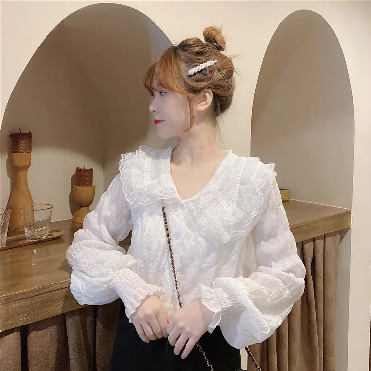 

Women Lolita Sweet White Shirts Female Long Sleeve Blouses Casual Lady Loose Tops Blusas Party Wedding Street Blouse Basic
