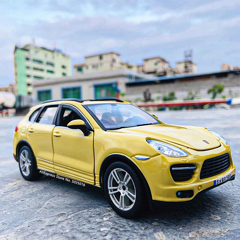 Bburago 1:24 Porsche Cayenne Turbo моделирование брелок для автомобильных ключей модель ремесел