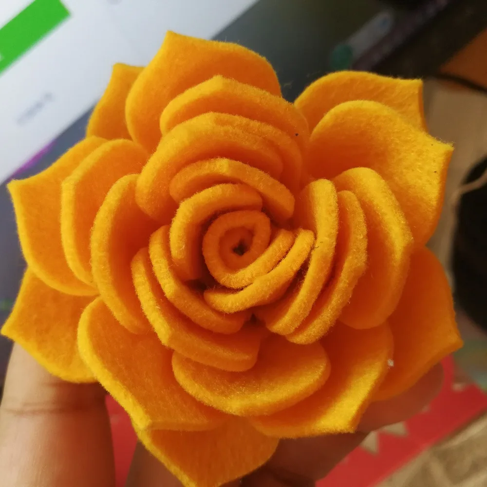 

3D flower wooden die 15.8mm thick 5.5x6inch