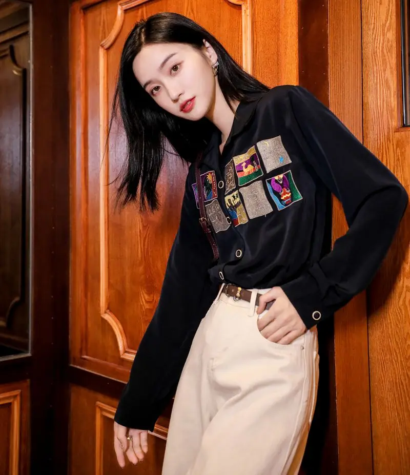 

Loose and slim long-sleeved shirt women's autumn 2019 new Korean version of ins personalized embroidered polo collar top
