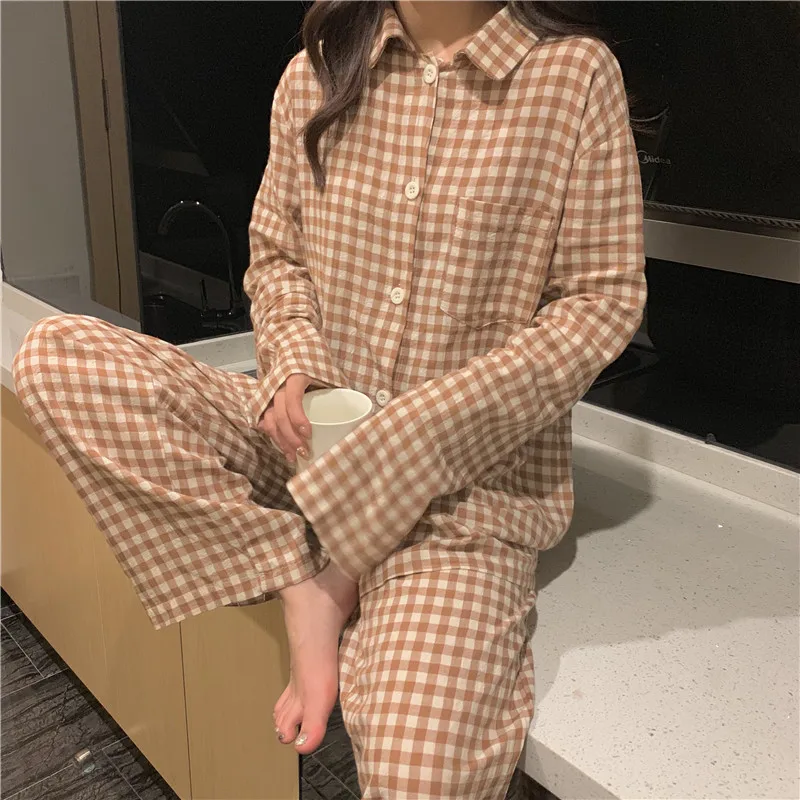 Xiali Korean Ins Simple Coffee White Plaid Lapel Lazy and Loose Long Sleeved Trousers Homewear Pajamas Suit