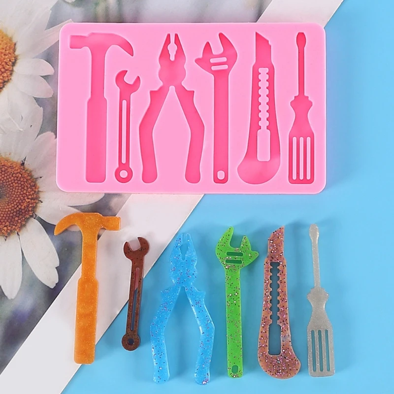 

R2LE Hardware Tools Series Epoxy Resin Mold Pliers Wrench Keychain Silicone Mould DIY Crafts Jewelry Pendant Casting Tools