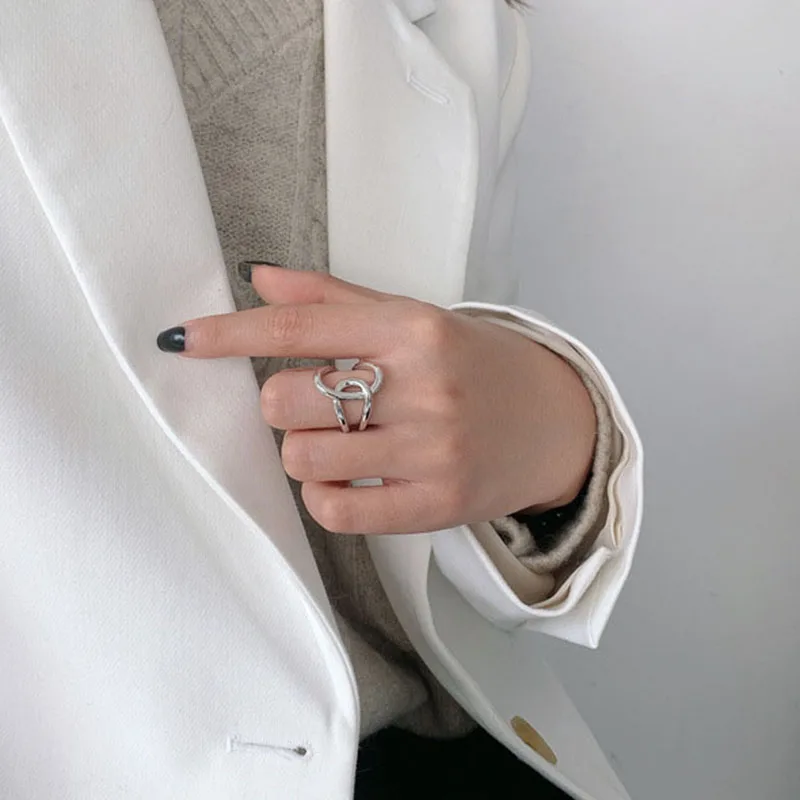 

New Simple Geometric Cross Knotted Rings for Women Couple Classic Charms Handmade Finger Jewelry Gifts