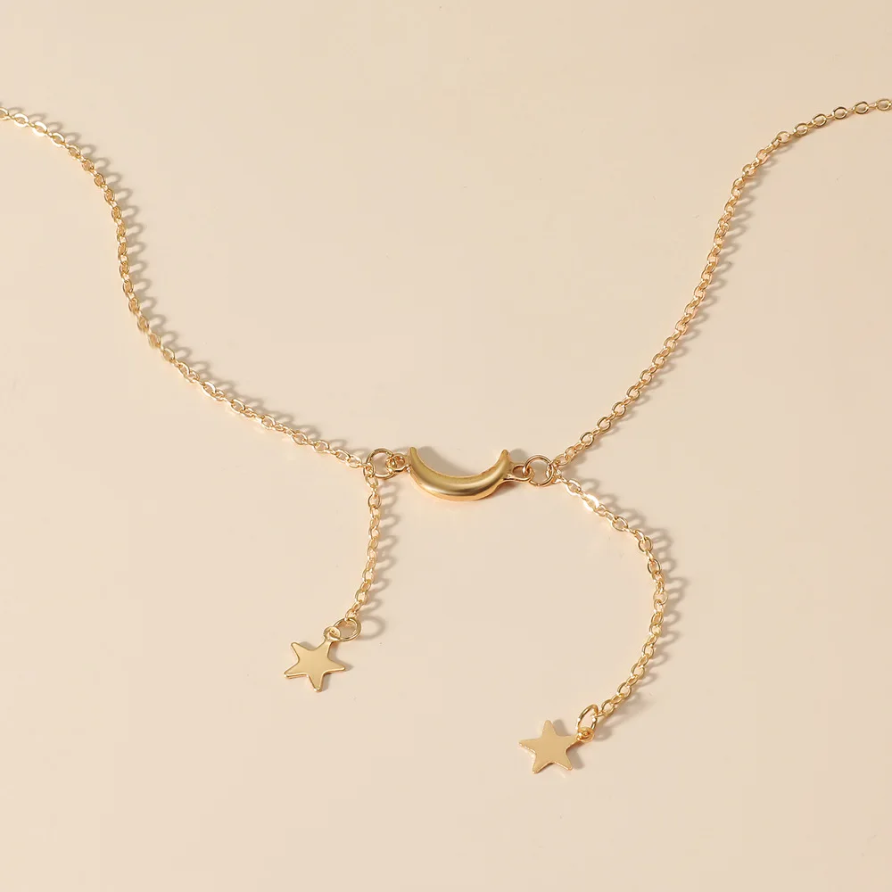 

New Gold Color Star Moon Necklaces for Women Ins Simple Clavicle Chain Pendant Necklace Fashion Jewelry Wholesale