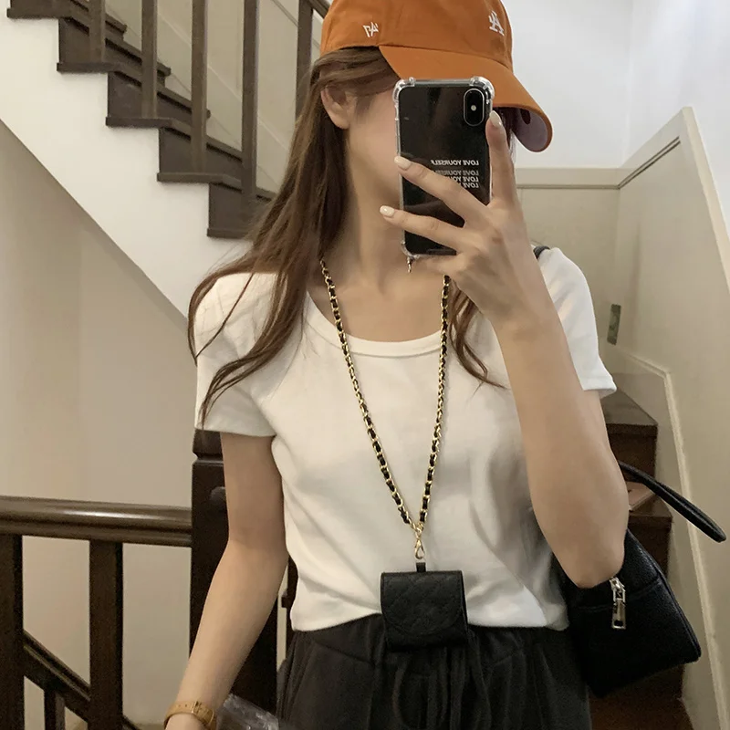 Футболка женская однотонная с коротким рукавом и круглым вырезом 6 цветов |