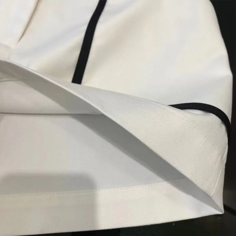 

2021 Summer Woman's Shorts Loose Pockets Black White Casual Inculd Bet Hign-End Pants Young Shorts