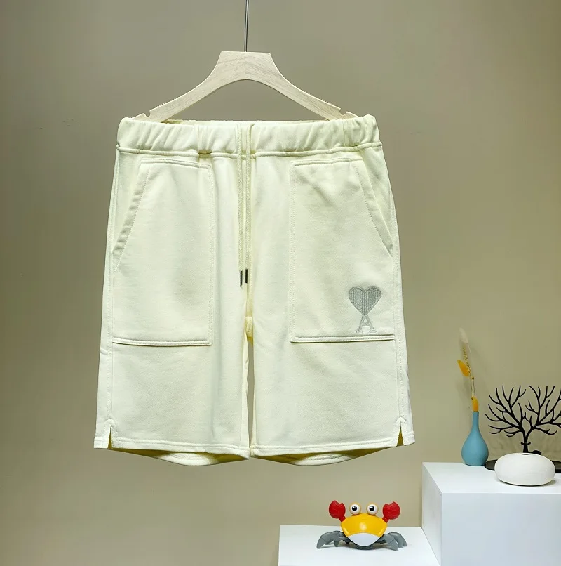 

Summer 2021 AMI Shorts Loose Five-Cent Pants For Men And Women With Simple Embroidery