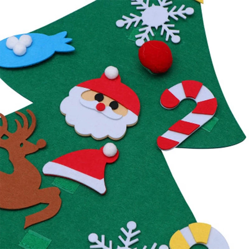 

Felt Christmas Tree Artificial Tree Wall Hanging Ornaments with 3 Santa Claus Climbing on Rope Ladder Christmas Ornament