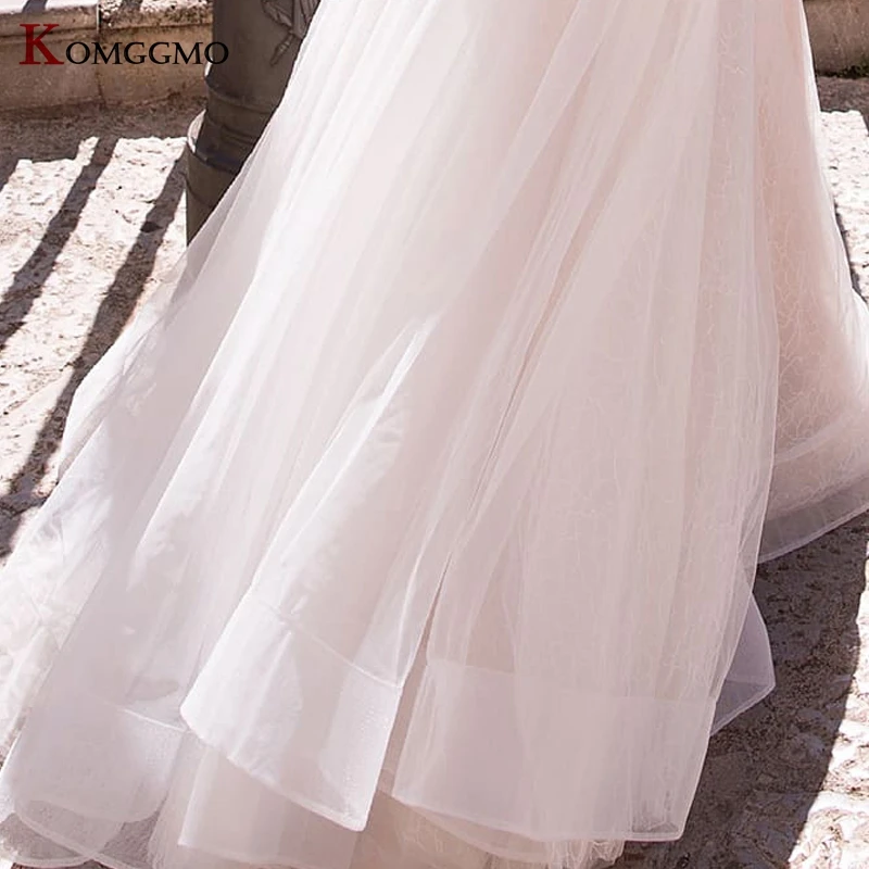 

2021 Hot Sale Cap Sleeve Lace Bridal Gown Elegant V-Neck Court Train Button Back Embroidery Appliques Tulle A-Line Wedding Dress