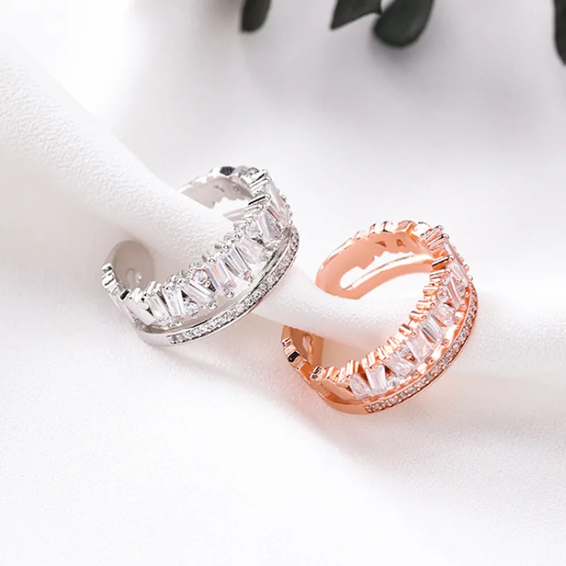 Роскошные блестящие с украшением в виде кристаллов циркон кольца на