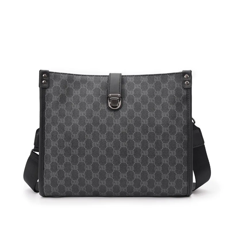 

2021 new Korean fashion men's shoulder diagonal wrapping business casual envelope briefcase men