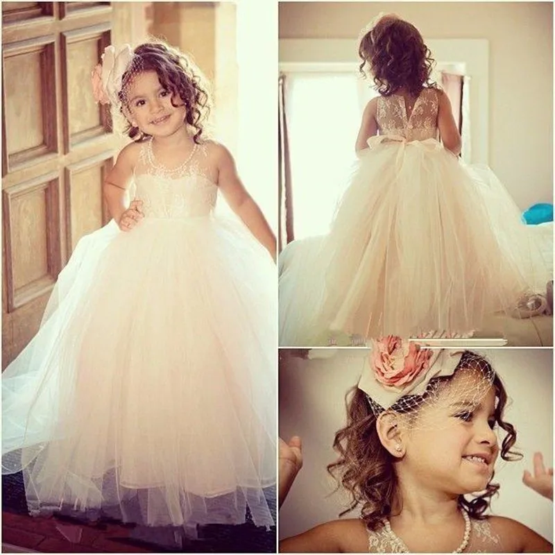 

Lace Flower Girl Dresses Sheer Scoop Neck Sleeveless Floor Length Lovely Little Princess Prom Gown for Wedding Party