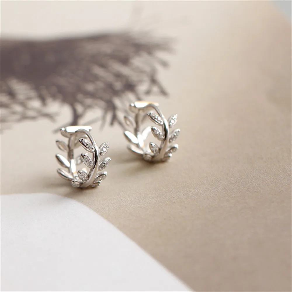 

Kikichicc 925 Sterling Silver Leafs Hoops Crystal CZ Huggies Circle Round 2020 New Fashion Women Luxury Wedding Satement Jewelry