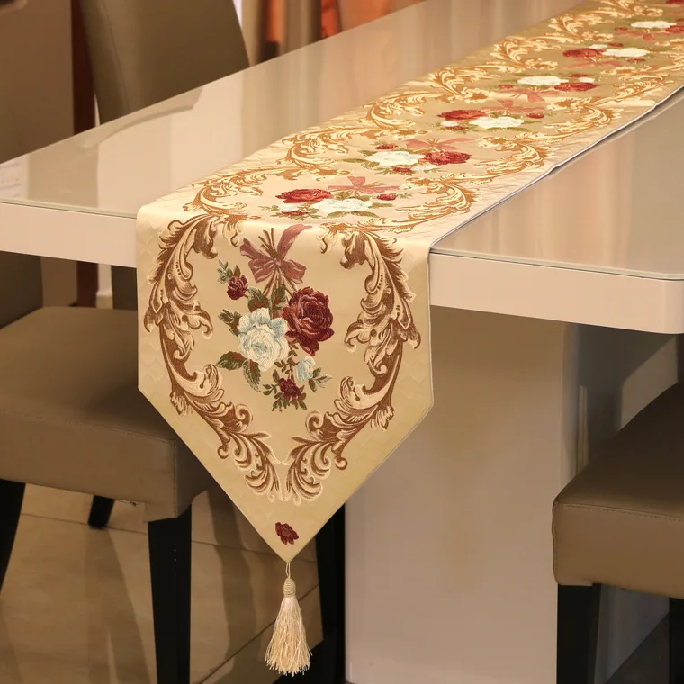 

Luxurious and beautiful embossed soft upholstery fabric fashion and classical Chinese positioning rose flower table flag