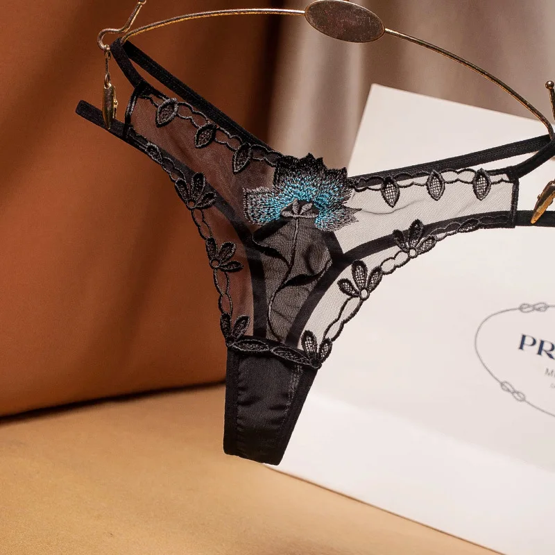 

Сексуальные кружевные трусики для женщин модные удобные трусики Соблазнительные трусики высокого качества женские нижнее белье с принтом ...