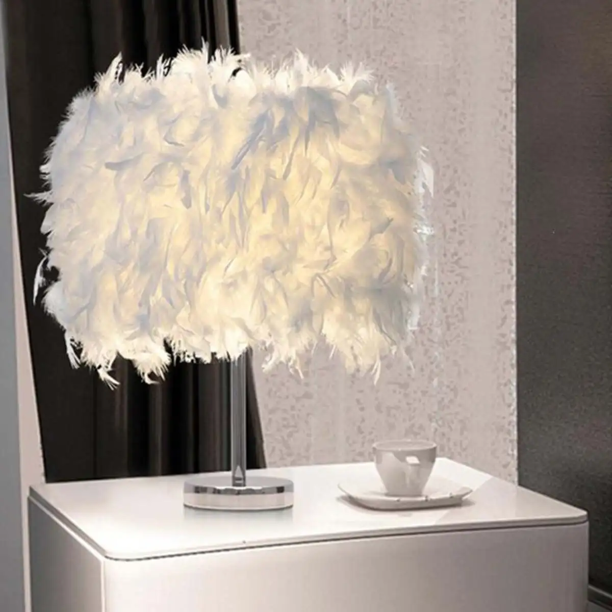 

220V Feather Shade Metal Table Lamp Bedside Desk Vintage Night Light Christmas Decor Soft Vintage Bedroom Study Room White