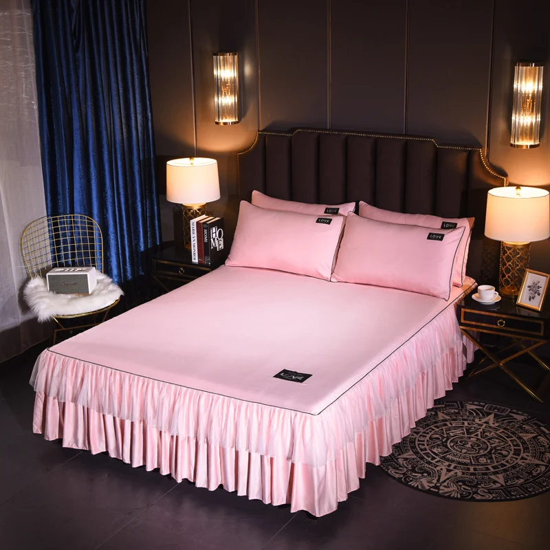 Unique Double lace design print bed cover With Fixing strap and pillowcase bedspread for bed for Home/hotel Decoration 10 color