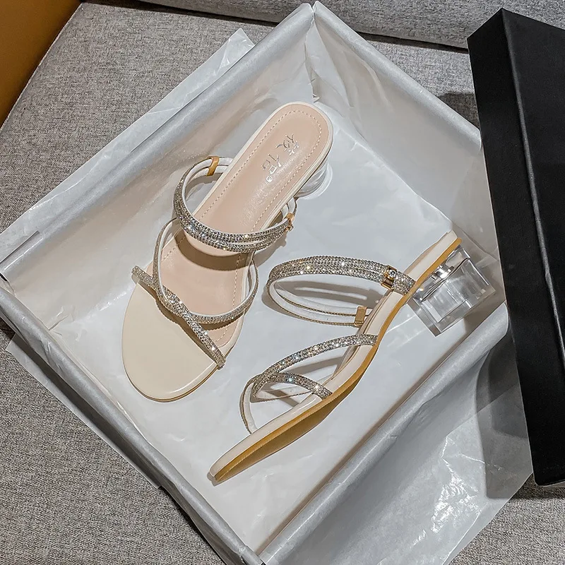 

Female Shoes Ladies' Slippers Square heel Low Big Size Med Luxury Slides 2021 Block Designer PU Scandals Fabric Hoof Heels