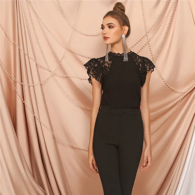 

Casual Summer Lace Patchwork Women Tops 2020 Elegant O-neck Fashion Black T-shirts Women