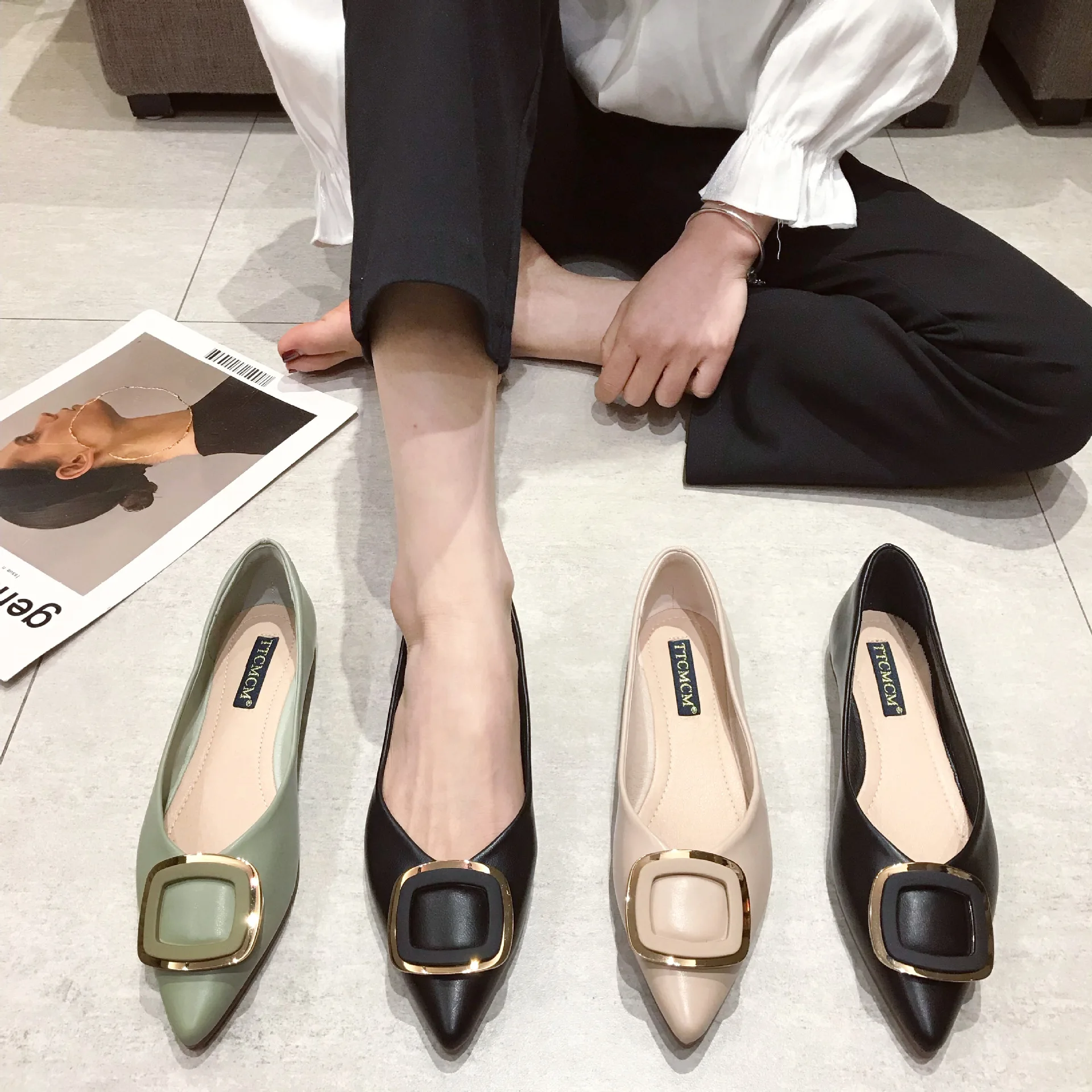 

Shallow Mouth Grandma Shoes Slip-on 2021 Fashion Women's Female Footwear Buckle Casual Sneaker All-Match Pointed Toe Slip On Mod
