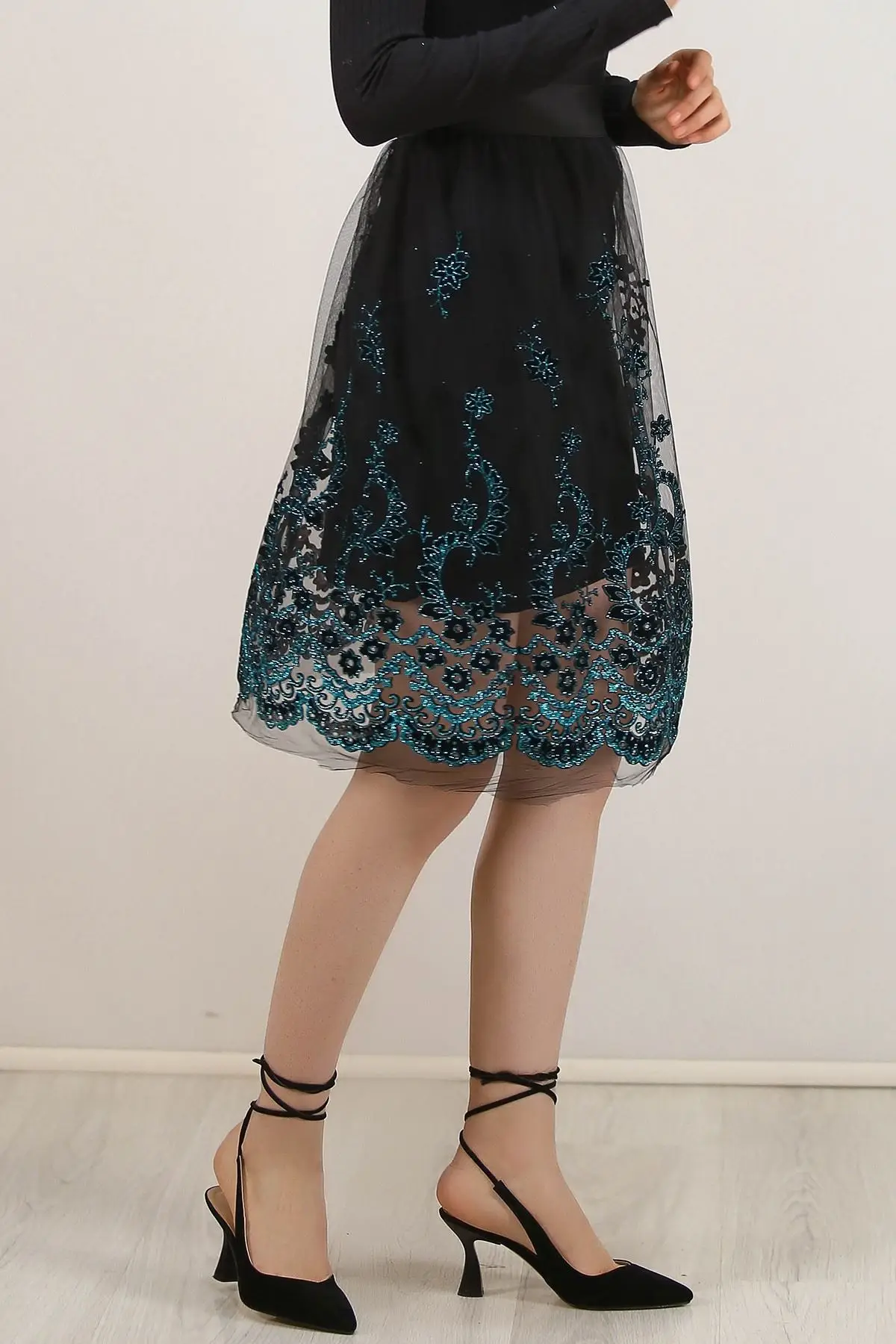 

Lining Tulle Skirt Siyahturkuaz