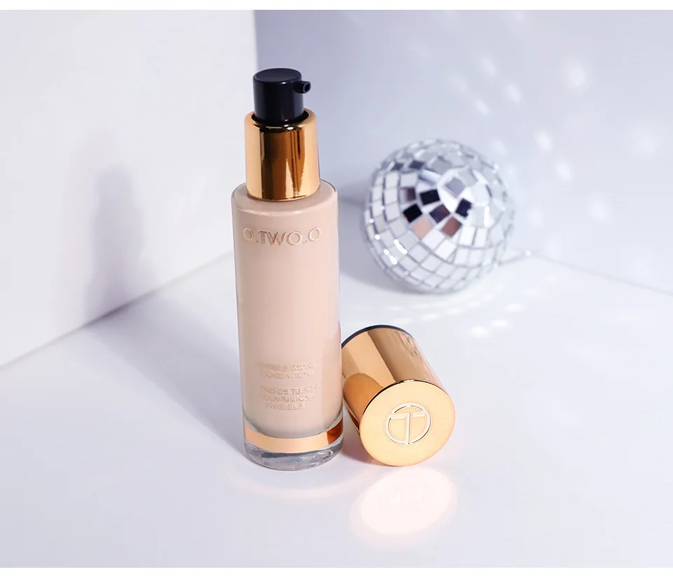 

O.TWO.O 8 Colors Liquid Foundation Make Up Concealer Whitening Moisturizer Oil-control Waterproof Liquid Foundation Face Care