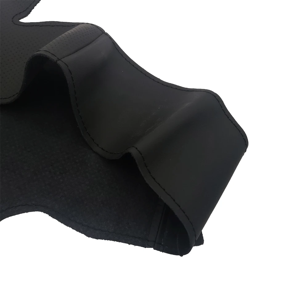 

DIY Soft Hand-stitched Black PU Leather Steering Wheel Cover with Needle and Thread for Nissan Tiida 2005 - 2010