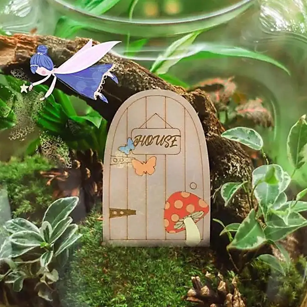 

1 Set Miniature Decor Excellent Workmanship Multi-use Wood Eye-catching Door Shape Miniature Display for DIY Garden Ornaments