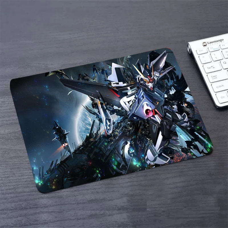 

Gaming Pc Gamer Full Barato Hot Pad for Mouse Table Pads GUNDAM Mousepepad Mousepad Anime Mat Keyboards Accessories Deskmat