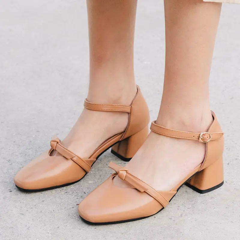 

AGODOR Elegant Women Dorsay Pumps Ankle Strap Square High Heel All Match Square Toe Fashion Pumps Women Shoes Size 34-43