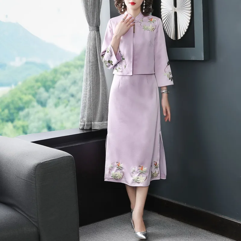 

Top Quality New 2020 Autumn Sexy Party Mermaid Casual Women Hollow Out Embroidery Long Sleeve White Black Dress Above Knee