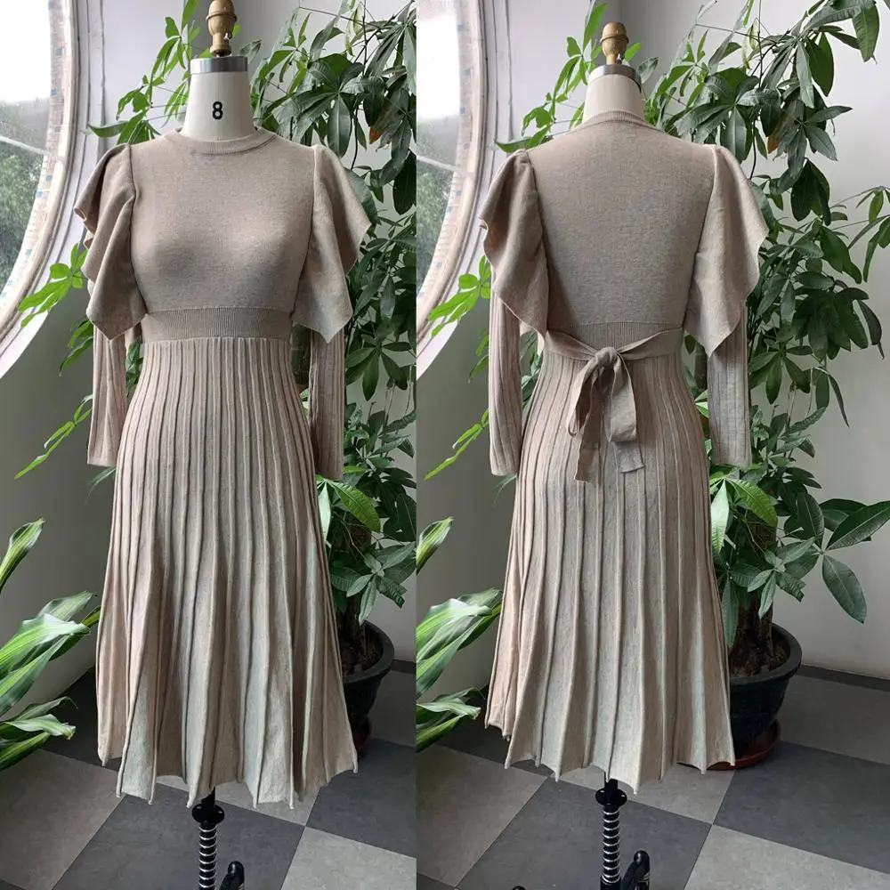 Осеннее Плиссированное трикотажное платье миди с круглым вырезом Kawai оборками и