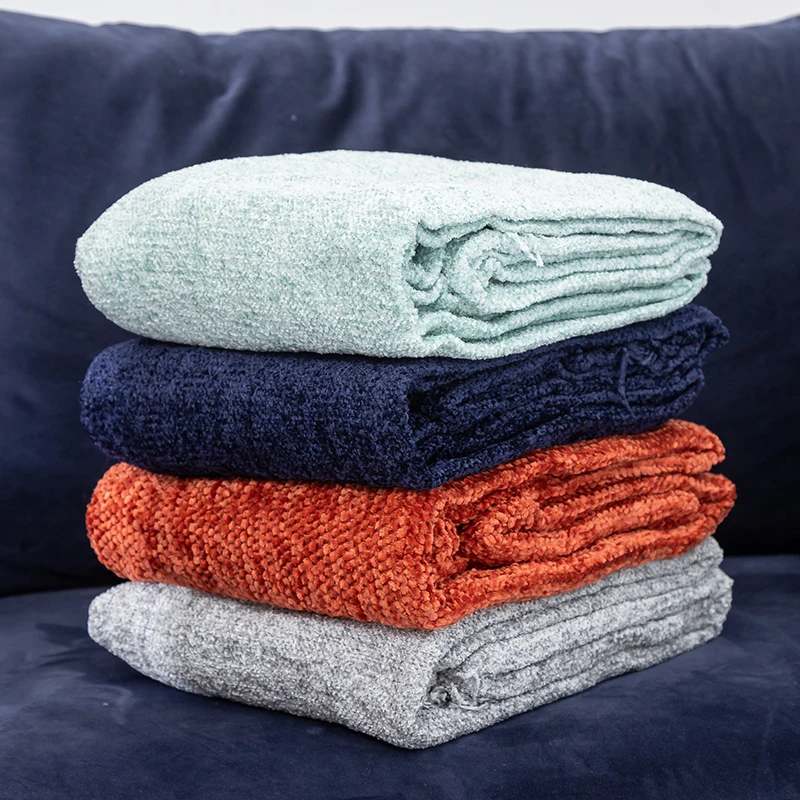 

Пушистое синельное вязаное диванное одеяло с декоративной бахромой 50 '* 60' в богемном стиле однотонное