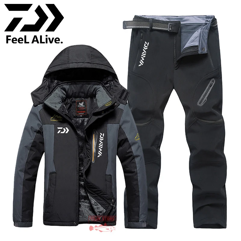 

2022 Daiwa Fishing Jacket Suit Men's Winter Fleece Thickening Warm Mountaineering Suit Outdoor Windproof Waterproof Jacket Suit