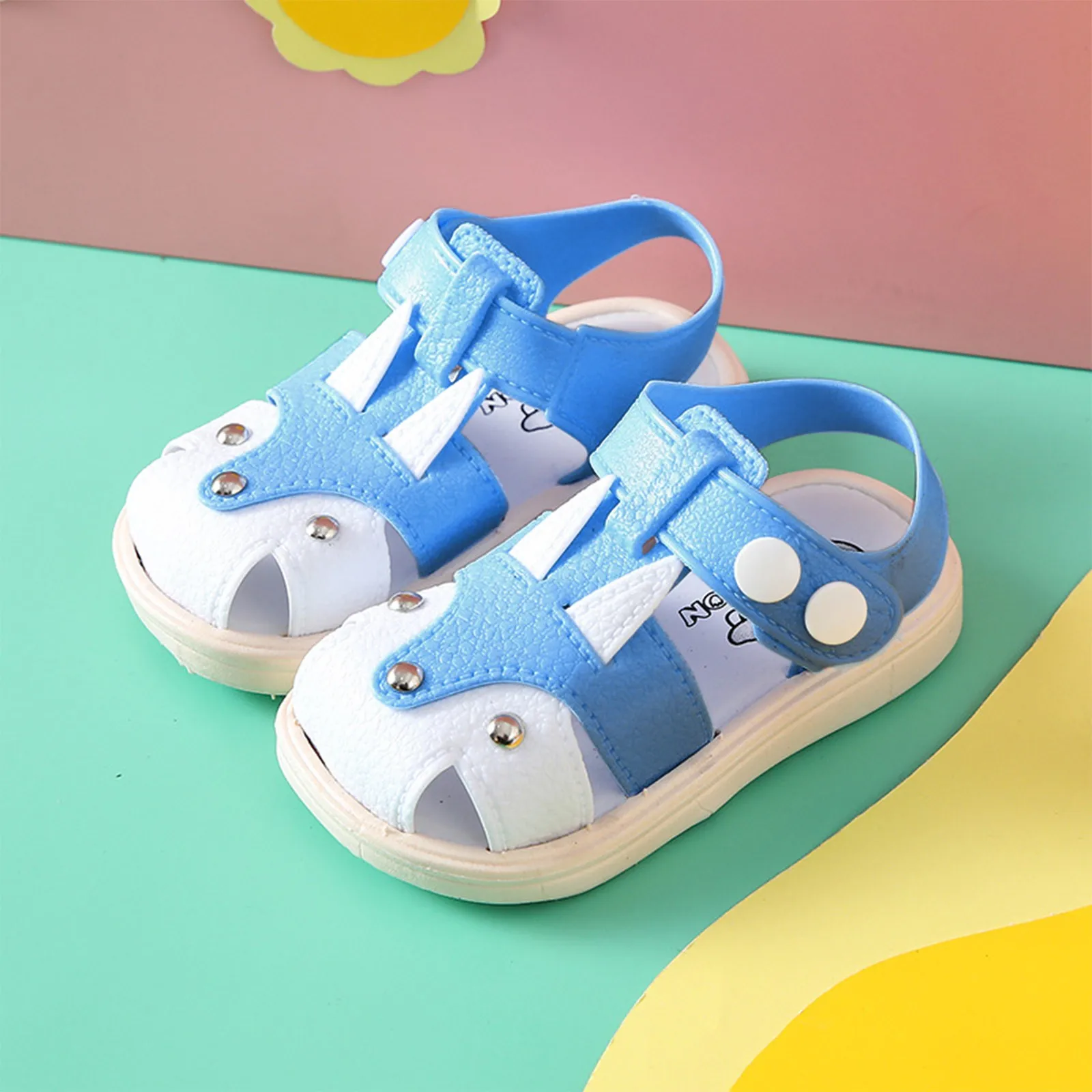 Сандалии для девочек с милым Кроликом мягкая кожа цветочный рисунок мультяшный