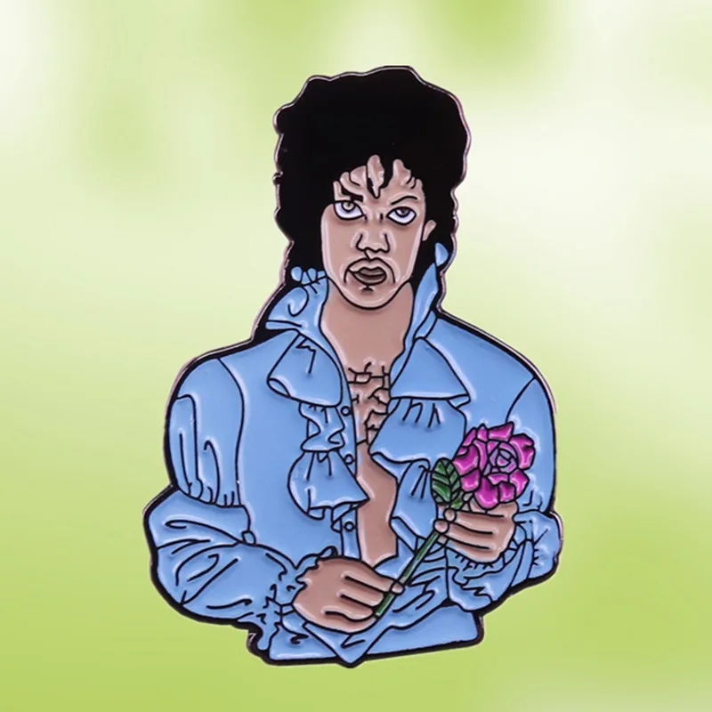 Эмалированная брошь с изображением принца Роджерса Нельсона художника