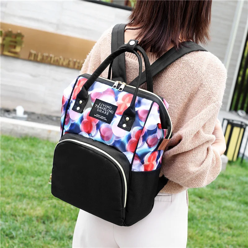 

Bag of diapers of mother motherhood multi-function backpacks for baby travelling bag of dwaterproof waterproof diaper bags plus