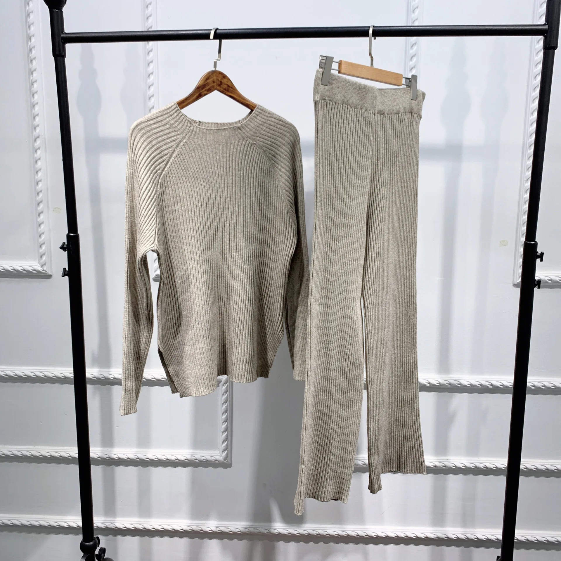 

Mandylandy Autumn Solid Color Knitting Suit Muslim Women Elastic Waist Wide Leg Pants + Long Sleeve O-Neck Split Sweater Suit