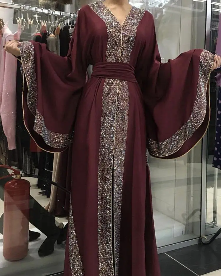 

Luxurious Palace Diamond Beading Muslim Peignoir Robes Female Full Length Opened Abaya Muslim Dress Robes With Scarf