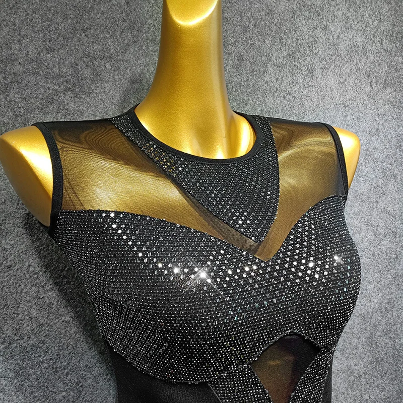 Женское платье для латиноамериканских танцев черное с блестками и бахромой