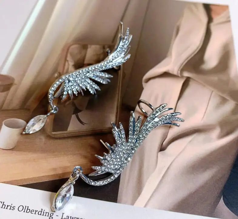Роскошные женские серьги-клипсы со сверкающими кристаллами | Украшения и