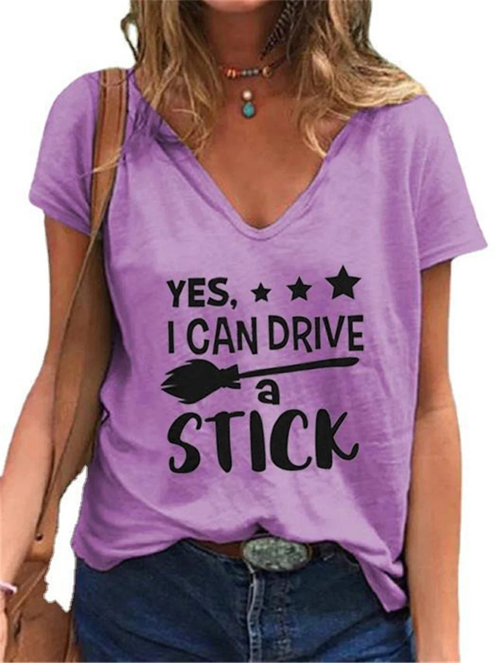 

Женская футболка с V-образным вырезом и коротким рукавом