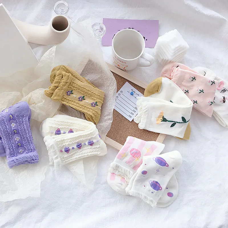 Осенне зимние японские носки средней длины с цветочным рисунком из 100% хлопка