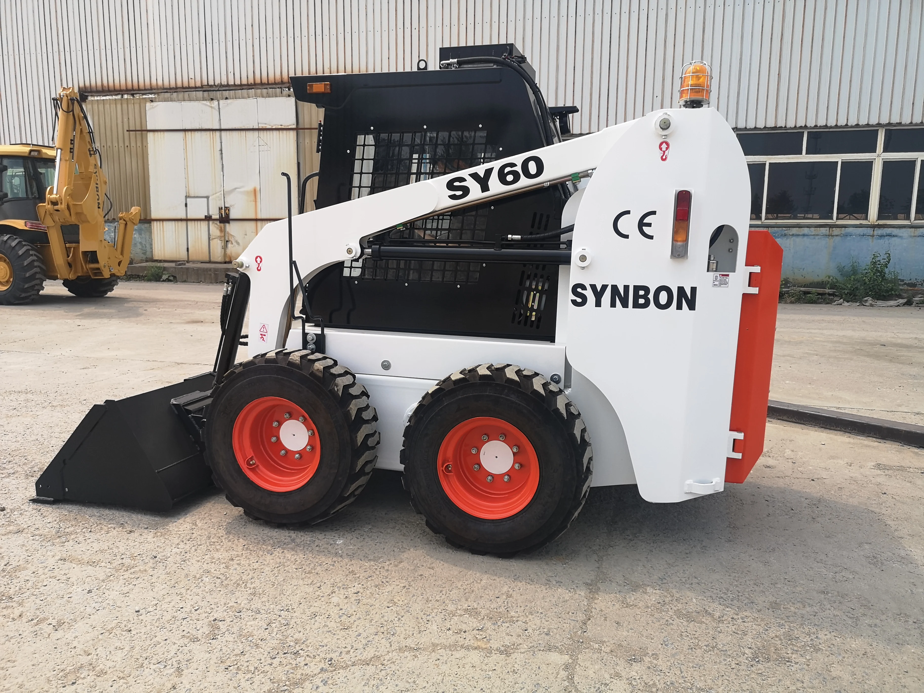 Полногидравлический колесный мини-борт SY60 фронтальный мини-погрузчик