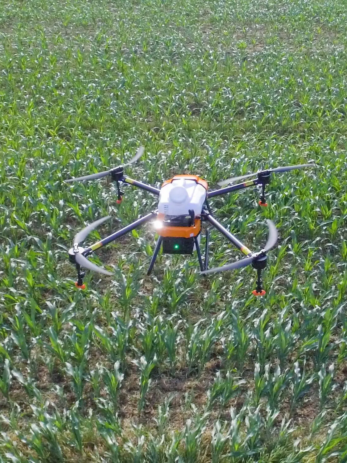 Lowest price dual GPS quadcopter drone crop sprayer | Игрушки и хобби