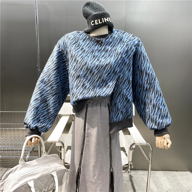 

New 2021 Fashion Zebra Irregular Pullover Sweater Oblique Zipper Round Neck Bat Long Sleeve Versatile Foreign Style Top