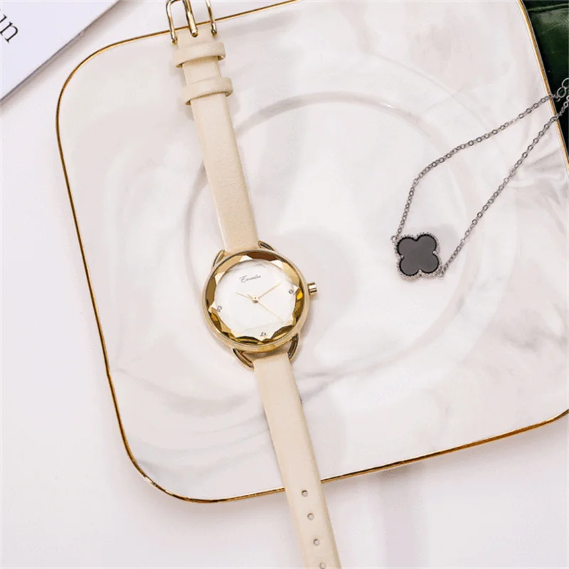 

Facet Crystals Girls Students Watches Simple Fashion Women Fashion Wrist watch Waterproof Leather Strap Watches Quartz Clocks