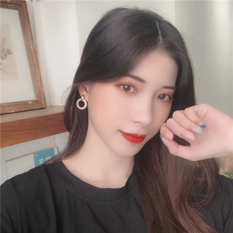 Модные маленькие серьги в стиле ретро молочного абрикоса корейские